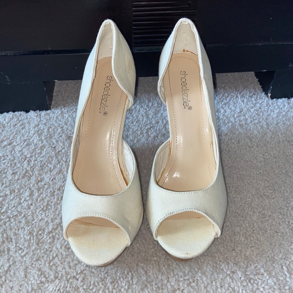 Shoe dazzle wedge heel